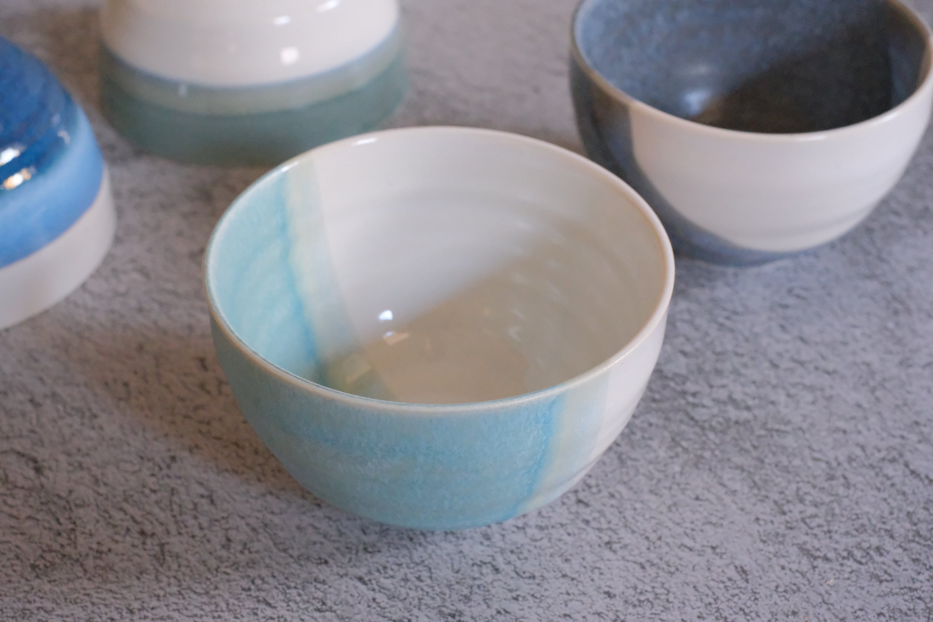 Set of 5 Minoyaki Lagoon Blue Pastel Ombre Rice Bowls