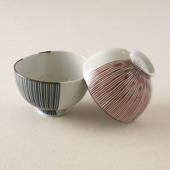 Hasami Ware Large Pair Minimalist Curved Edge Half Stripe Bowls