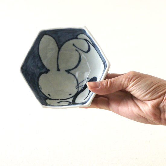 Hasami Ware 3 Piece Bumble Rabbit Hexagon Bowl Set