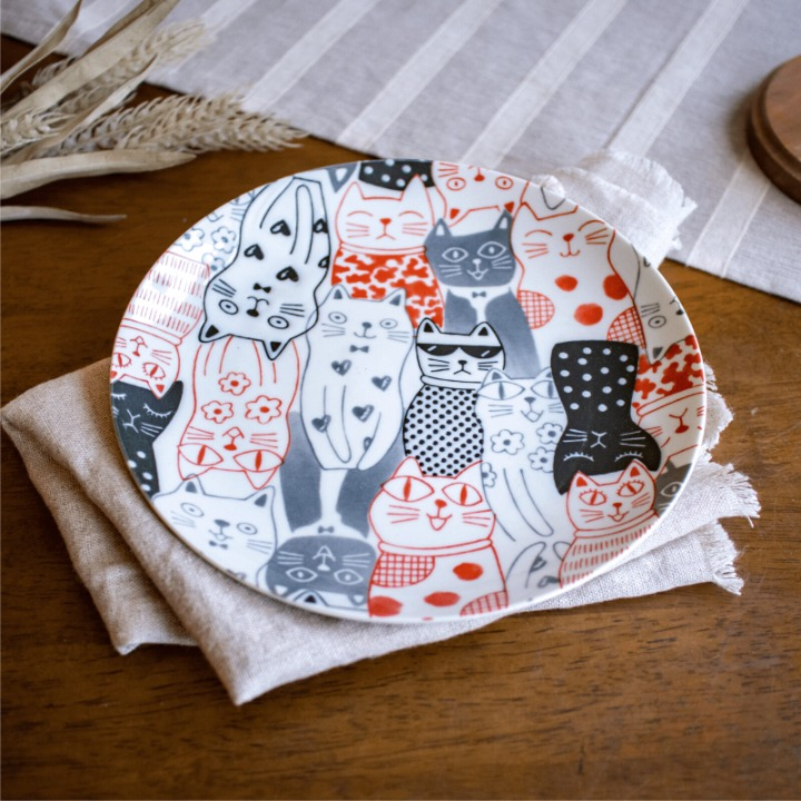 Table Talk Presents - Cats Downtown Story 5 Piece Pasta Plate Set