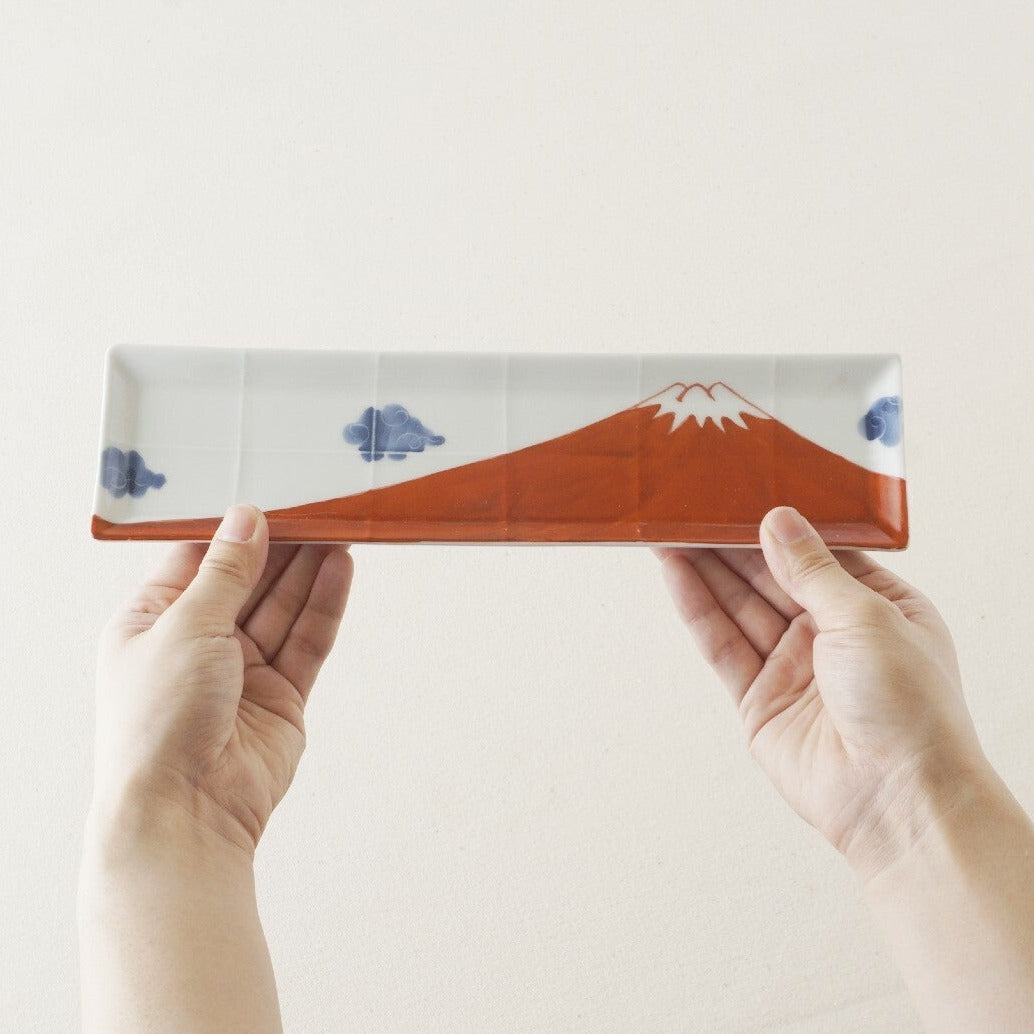 Imari-yaki Mt Fuji Long Rectangular Serving Plate