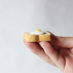Ihoshiro Kiln Ceramic Egg Toast Chopstick Rest - Thumbnail 5