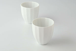 Miyama Hibiki Pure White Minoyaki Porcelain Sake Set