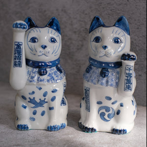 Setoyaki Indigo White Porcelain Maneki Neko Beckoning Cat