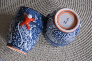 Hasamiyaki Kacho Ichijinin Climbing Man Pair His & Hers Teacups