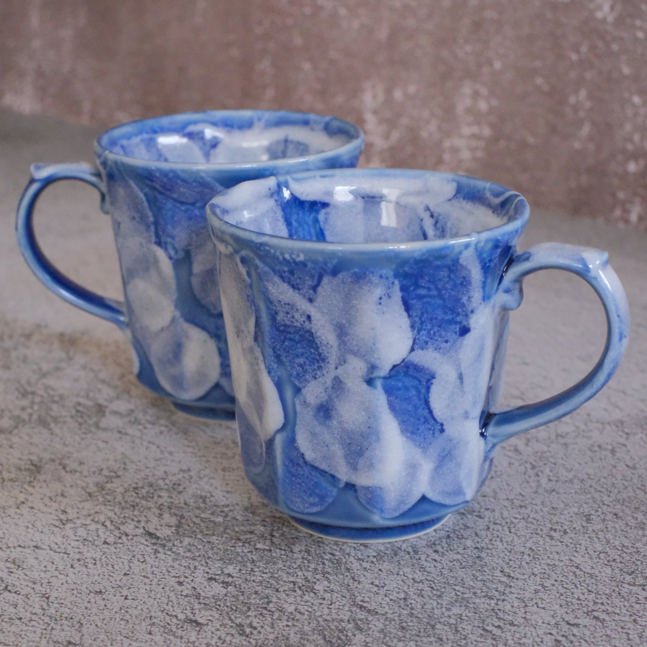 Blue Petal Brushstroke Aoshino Octagonal Mug