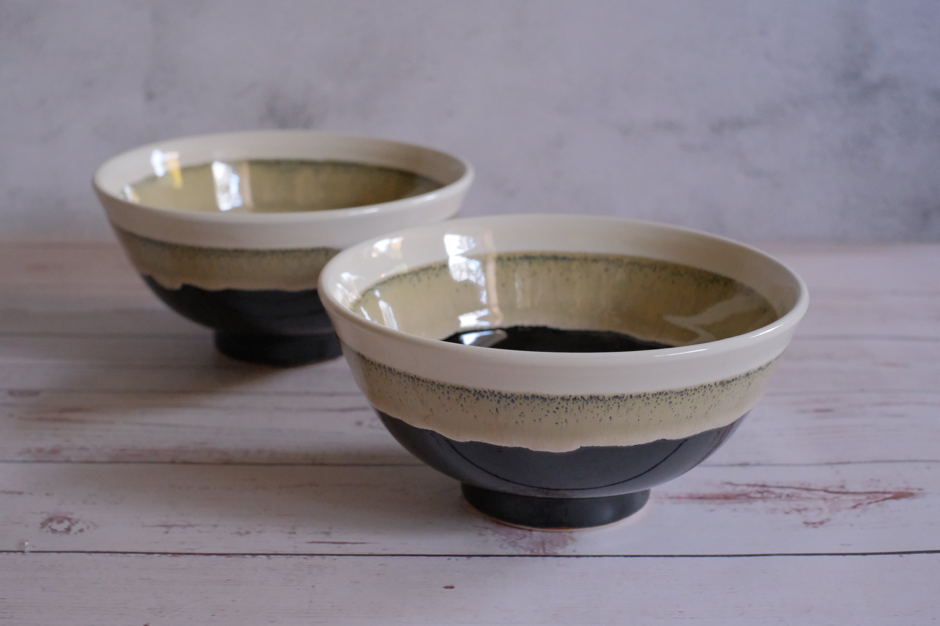 Black & Cream Minoyaki Drip Glaze Oversize Ramen Bowl