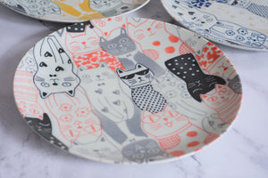 Table Talk Presents - Cats Downtown Story 5 Piece Pasta Plate Set