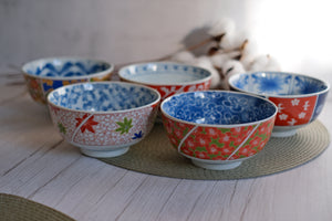 Set of 5 Arabesque Nishiki Koimari Large Donburi Bowl Set