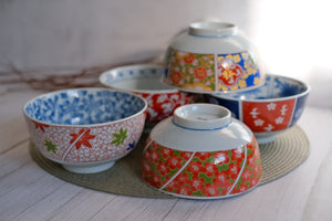 Set of 5 Arabesque Nishiki Koimari Large Donburi Bowl Set