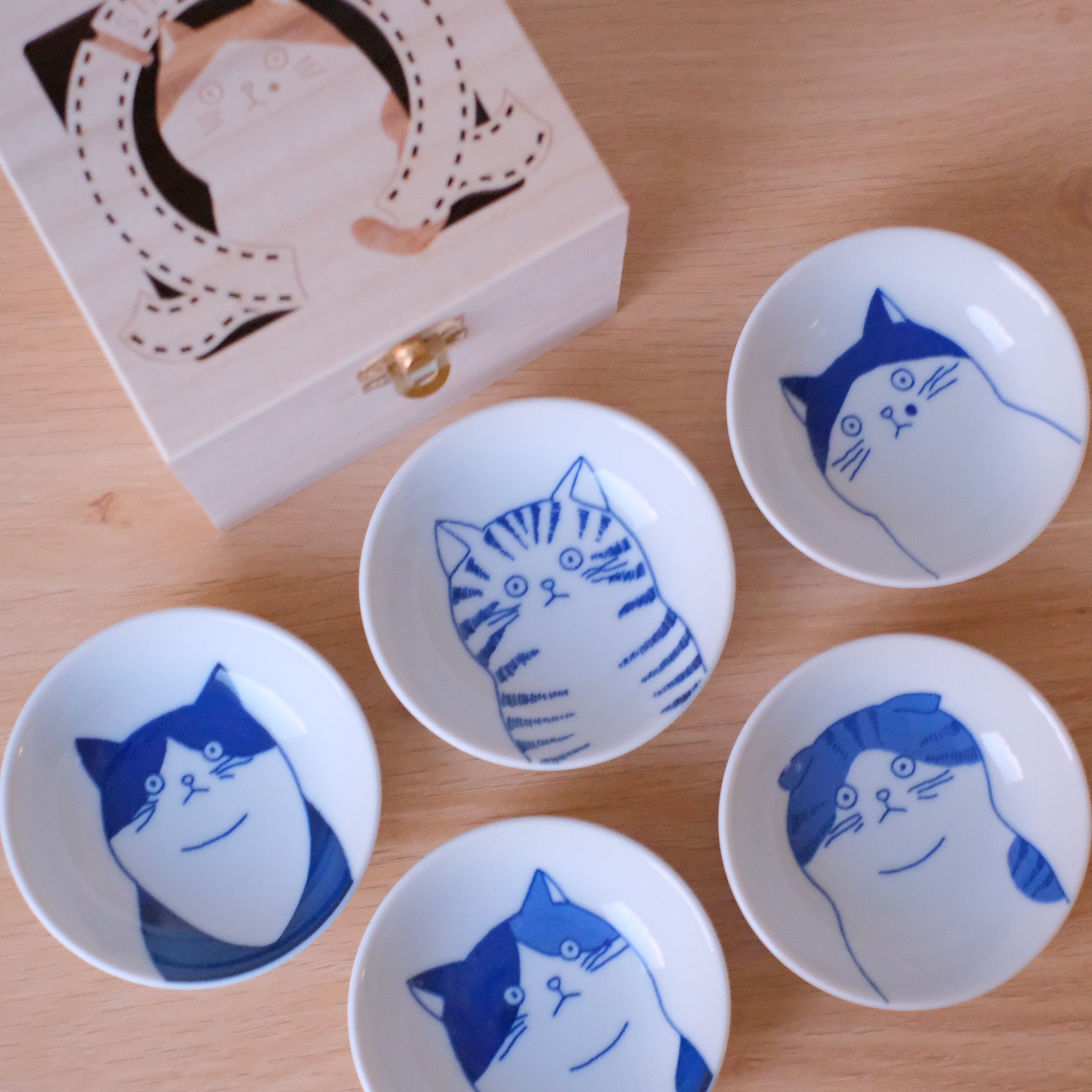 ミシャコシャ　mizacosha プレート(猫) Minoyaki Shichita Cat Mamezara Petite Plate Set – Object of Living