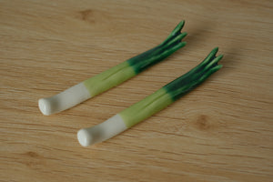 Ihoshiro Kiln Scallion Chopstick Rest - Thumbnail 3