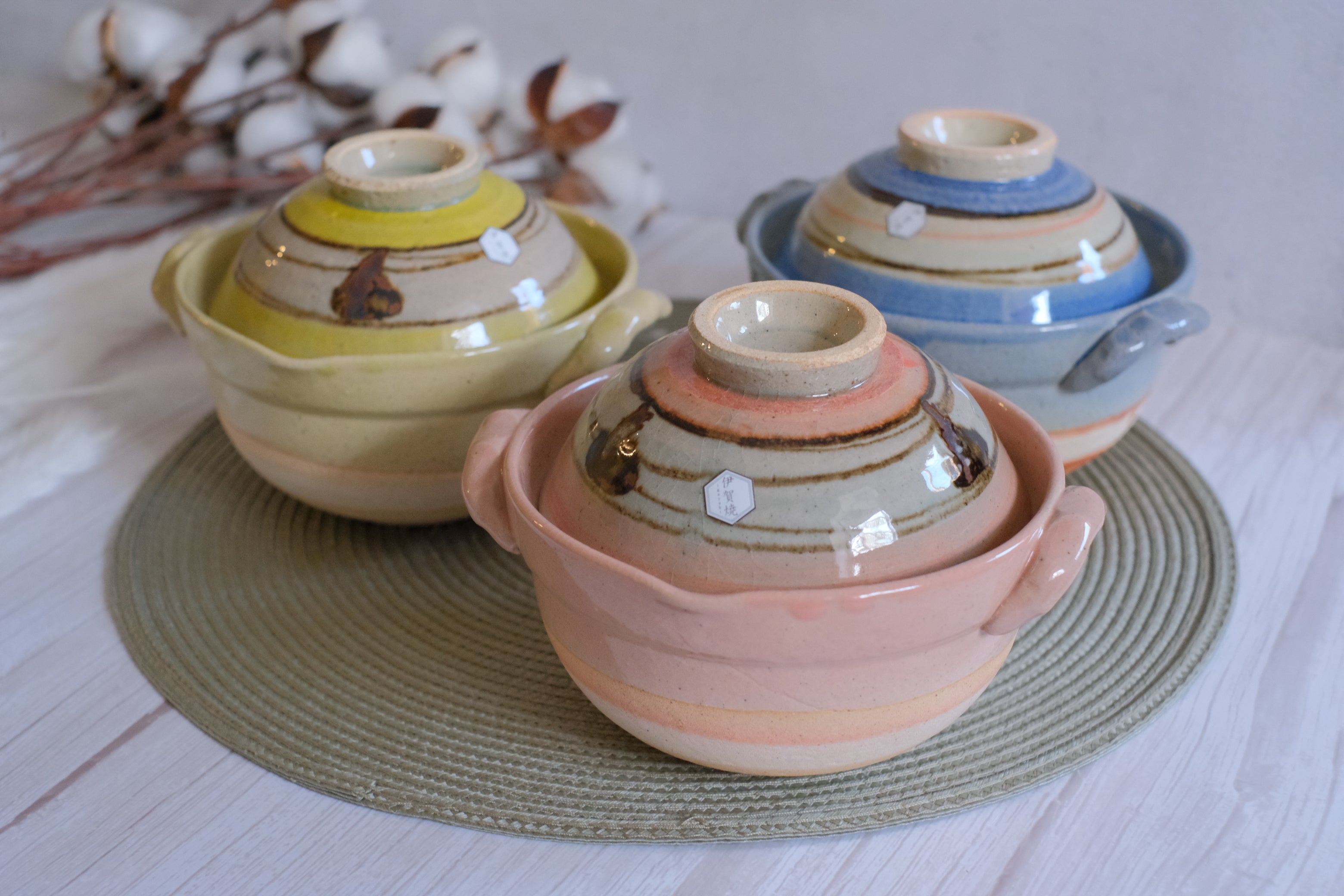 Saji Touki Iga-yaki Candy Swirl Personal Size Donabe Clay Pot with Bowl
