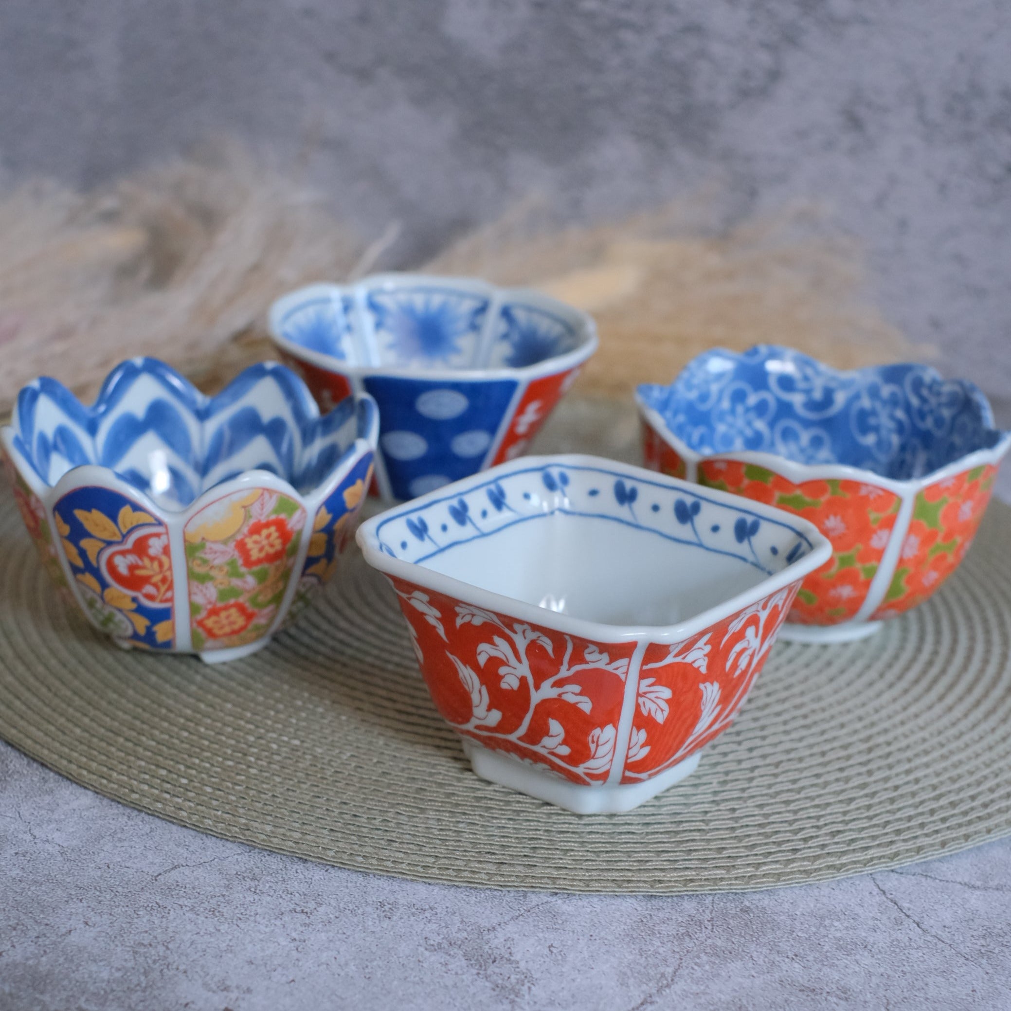 Arabesque Nishiki Koimari Appetizer Dish Set