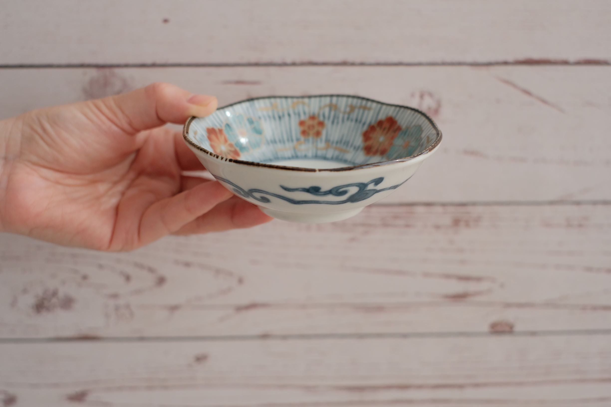 Small Somenishiki Koimari Mino Ware Bowls Set