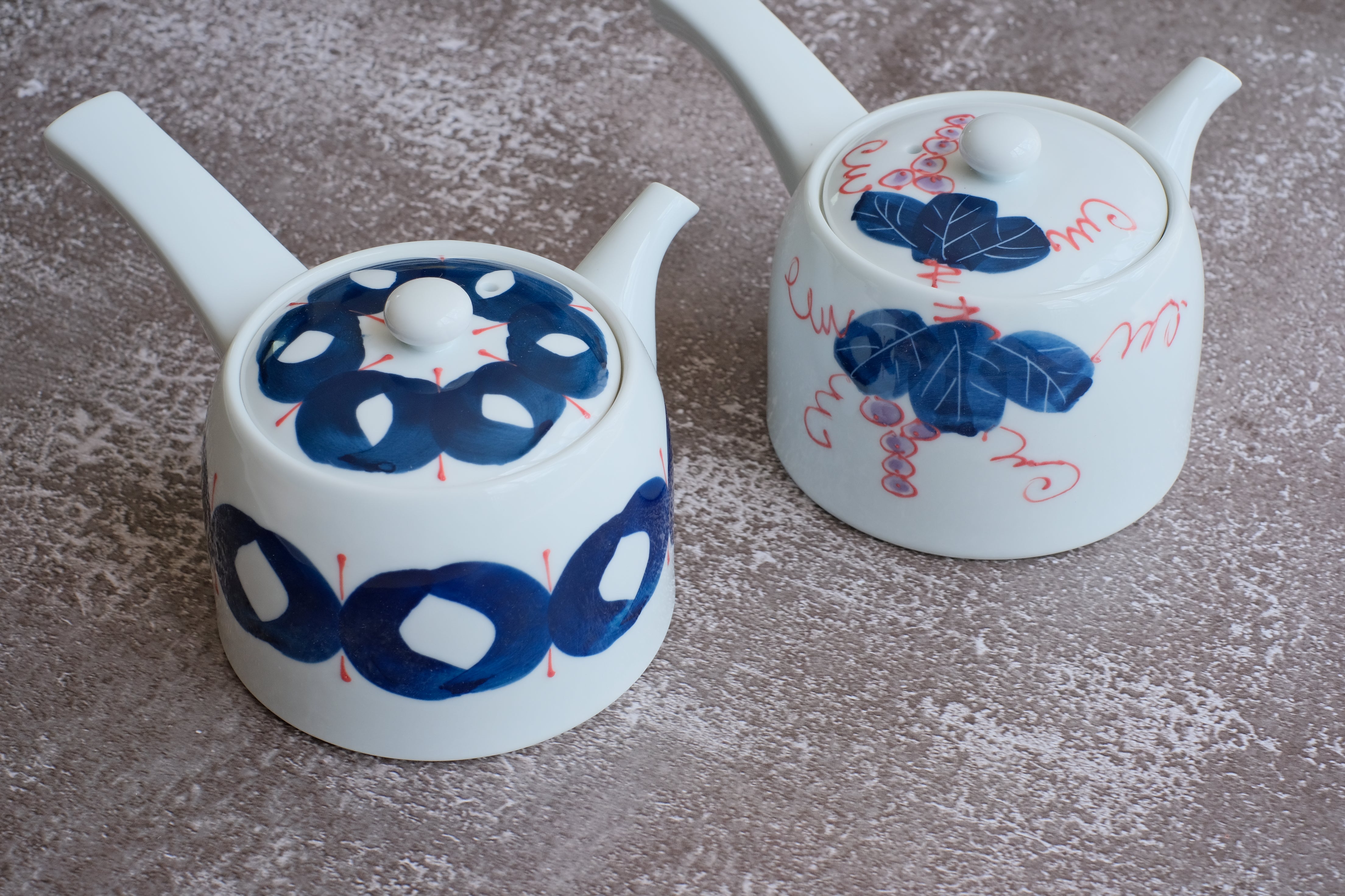 Aritayaki Porcelain Handpainted Japanese Teapot