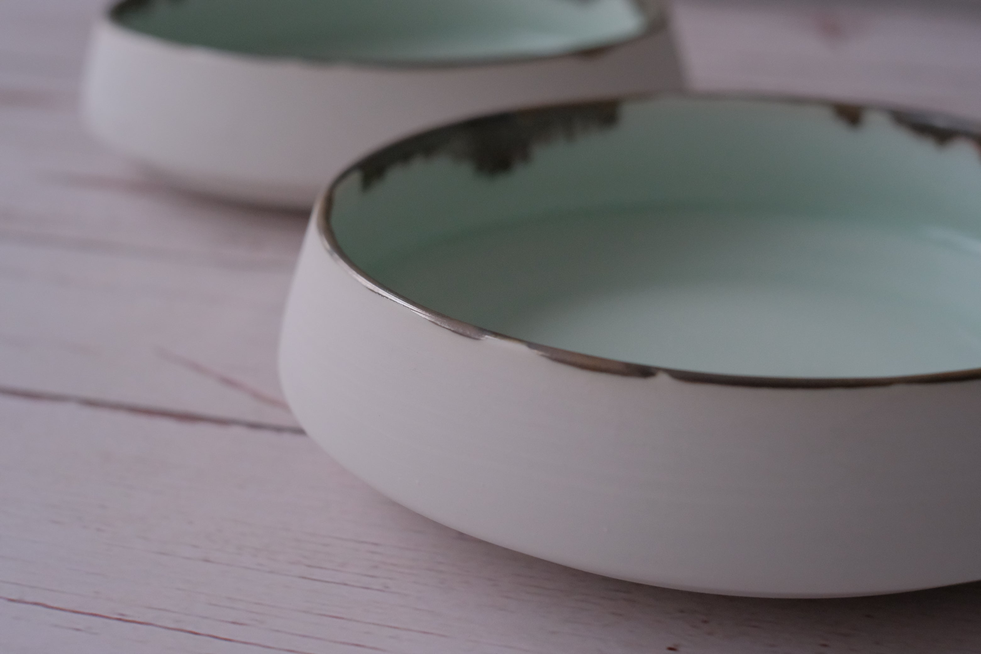 Platinum Mint White Kittate Serving Bowl