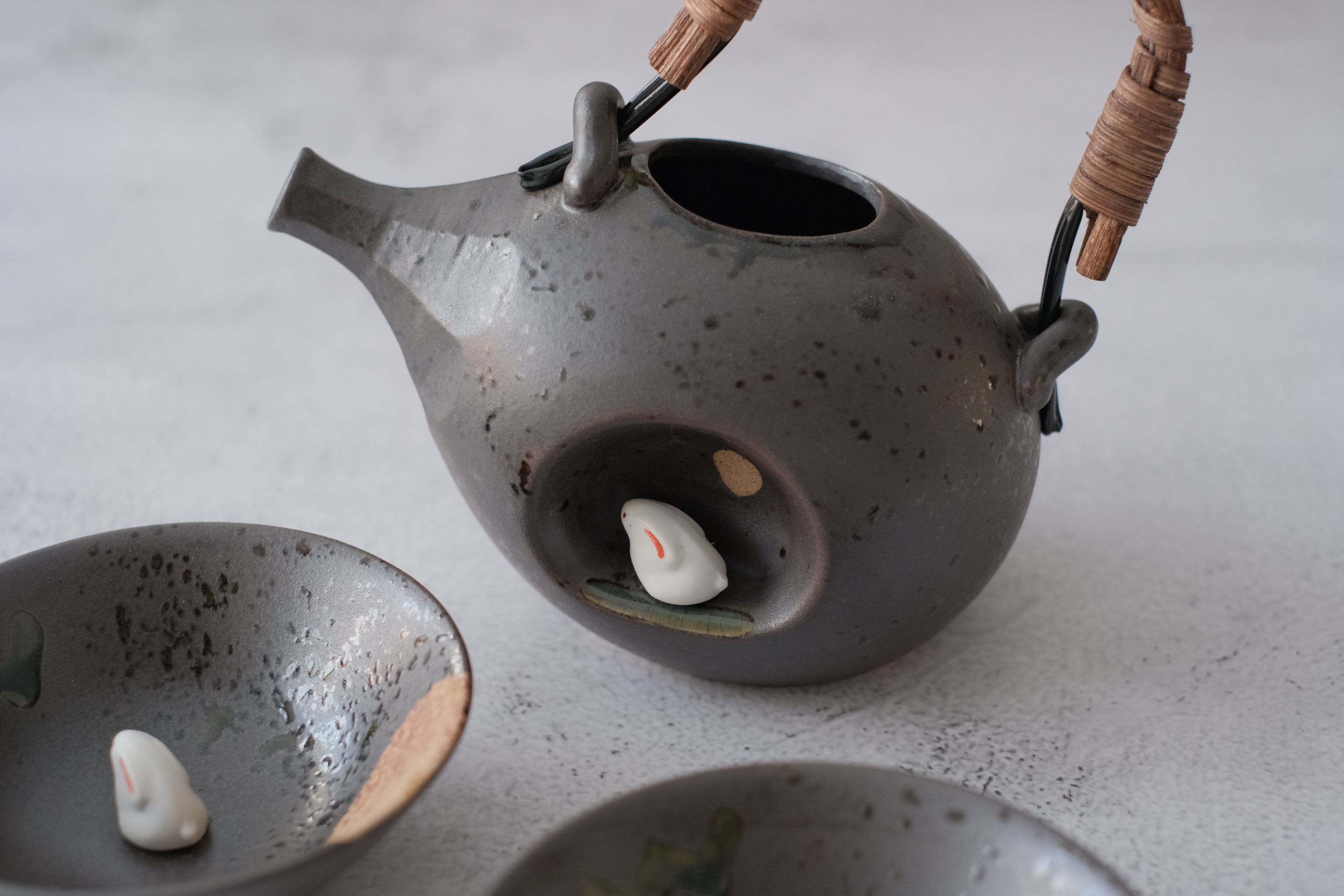Hasami Porcelain Iron Glaze Usagi Moonwatch Sake Set