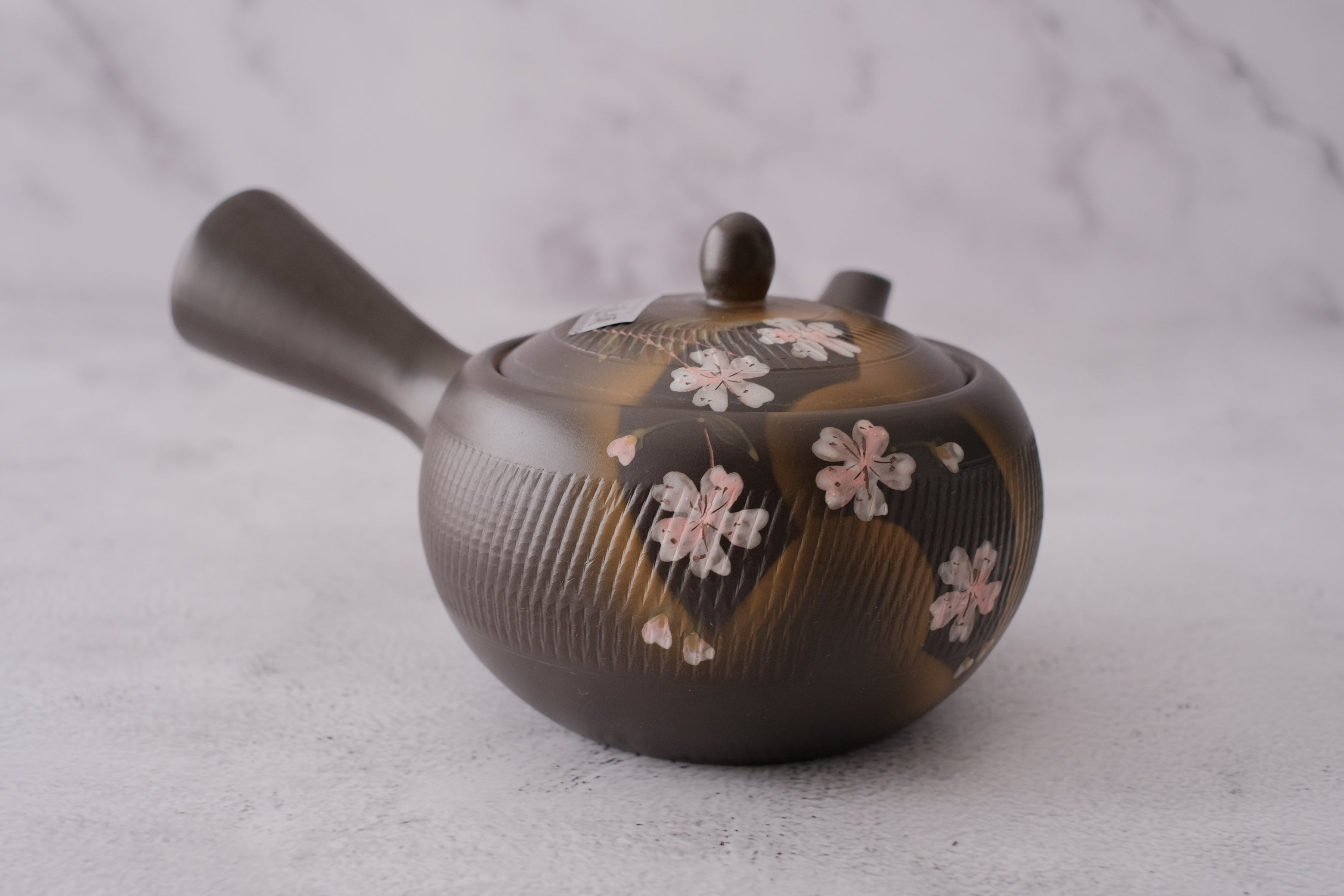 Tokoname Works Hiramaru Sakura Red Clay Teapot