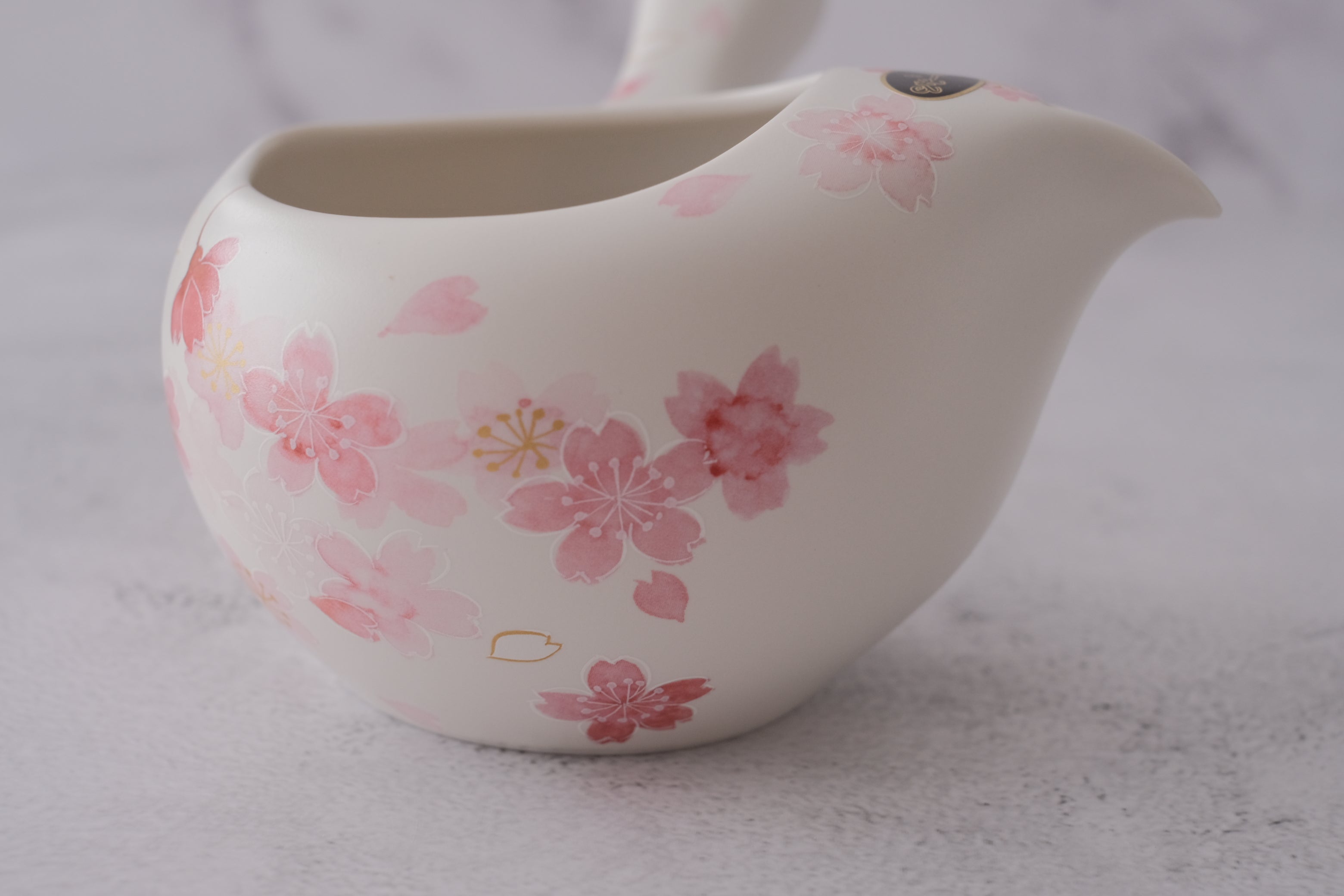 Tokoname Works Akira Light White Sakura Teapot & Teacups Set