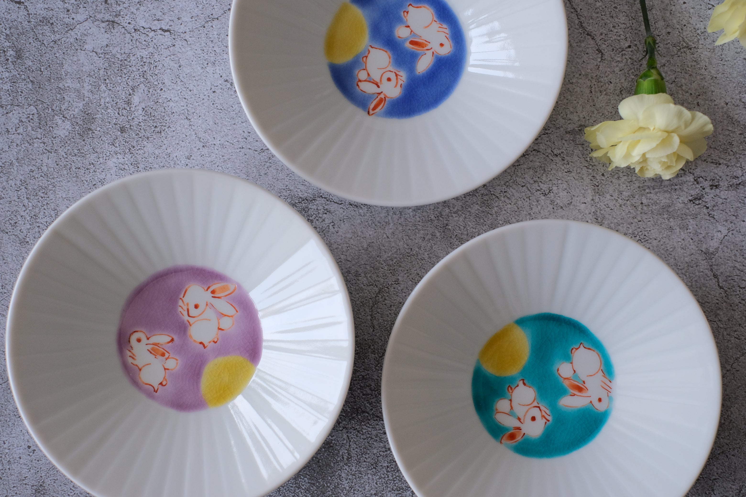 Kutaniyaki Five Colour Moon Rabbit Dish Set