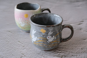 Kutaniyaki Golden Usagi Rabbit Moon Pair Mugs