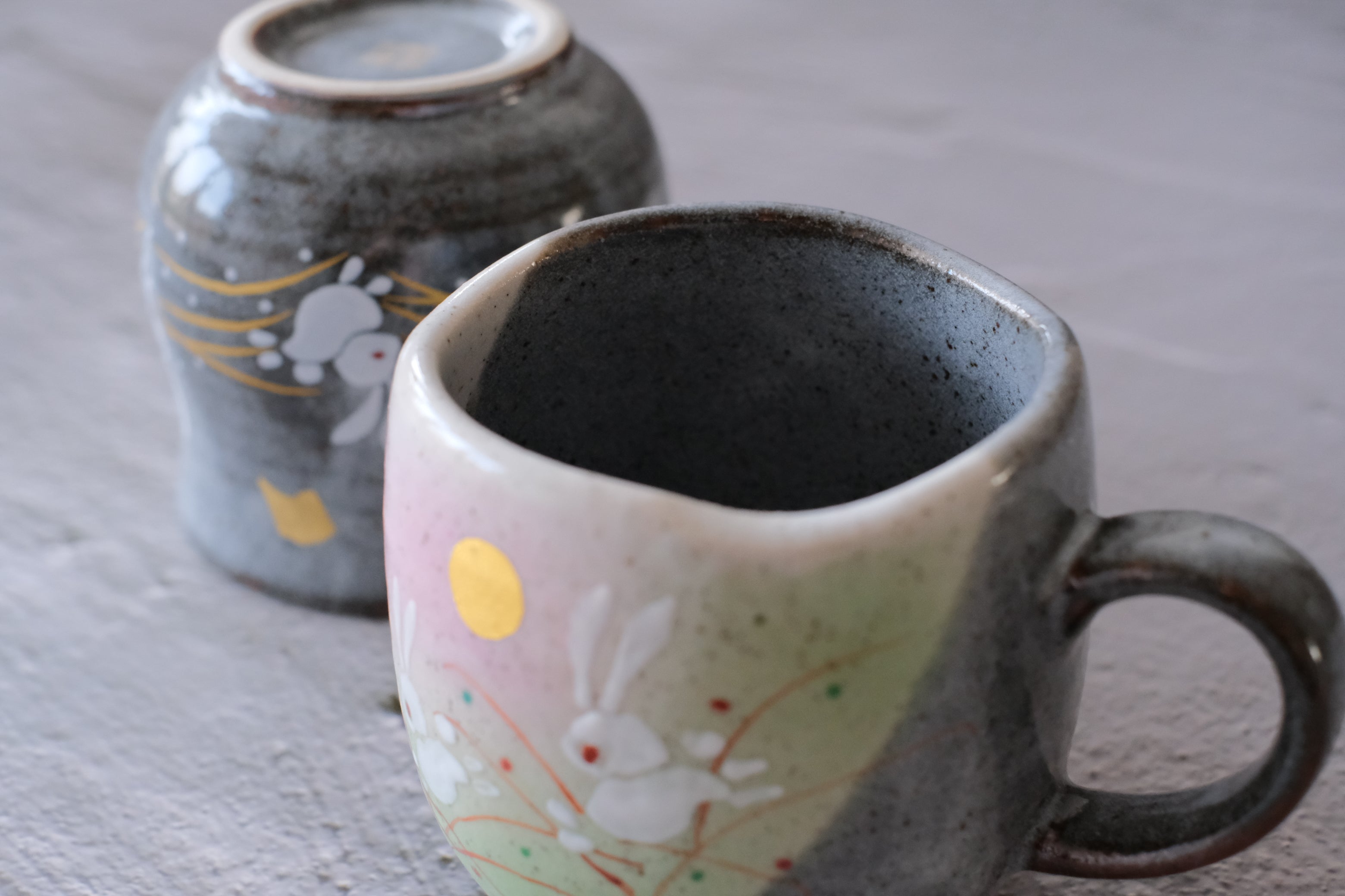 Kutaniyaki Golden Usagi Rabbit Moon Pair Mugs