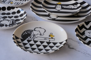 Peanuts Snoopy Japan Monotone Zig Zag 6 Piece Plate Set