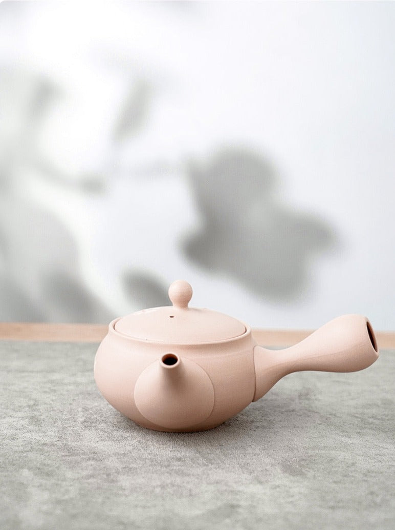 Tokoname Works Akira Light Sakura Peach Teapot