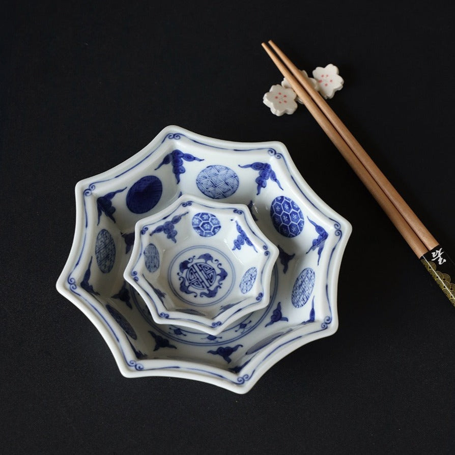Marumon Pattern Minoyaki Sometsuke Marumon Octagon Serving Bowl – Object of Living