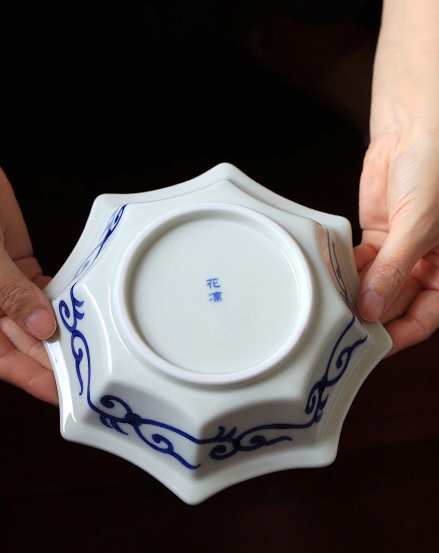 Marumon Pattern Minoyaki Sometsuke Marumon Octagon Serving Bowl – Object of Living