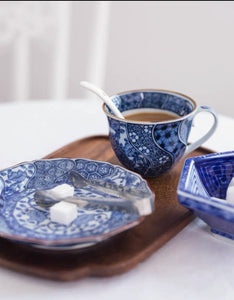 Minoyaki Nejiri Shouzui Indigo Arabesque Coffee Cup & Saucer