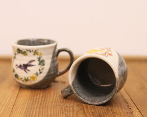 Kutaniyaki Marubun Pair Bunny Mugs