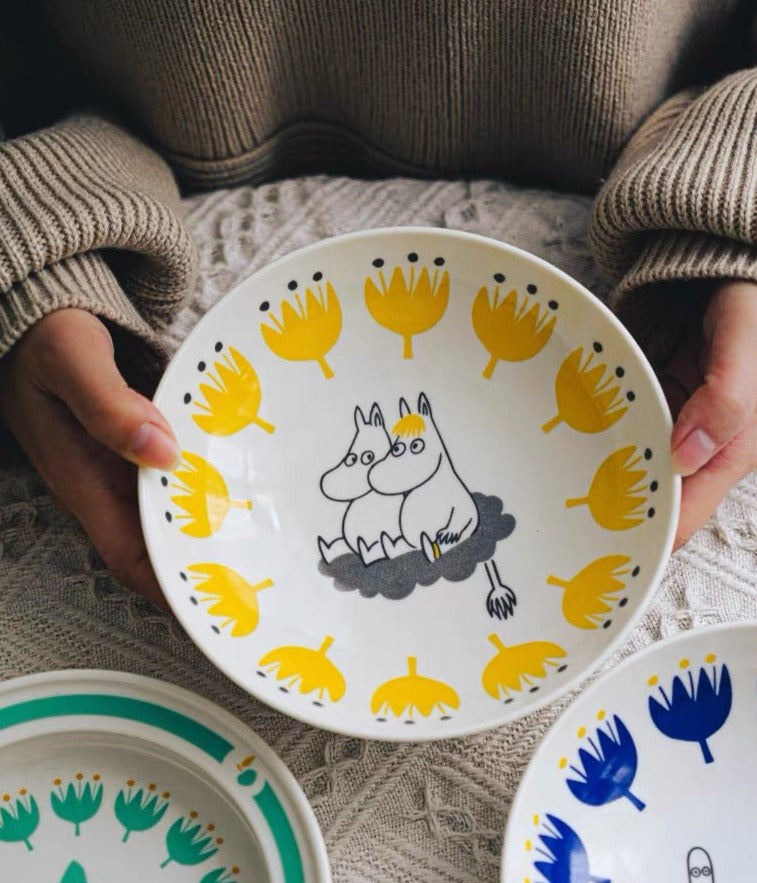 PRE-ORDER Yamaka Moomin Spring 6 Piece Plate Set