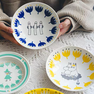 PRE-ORDER Yamaka Moomin Spring 6 Piece Plate Set