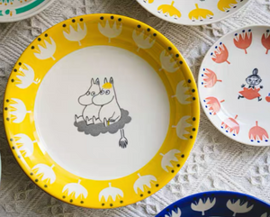 PRE-ORDER Yamaka Moomin Spring 6 Piece Plate Set