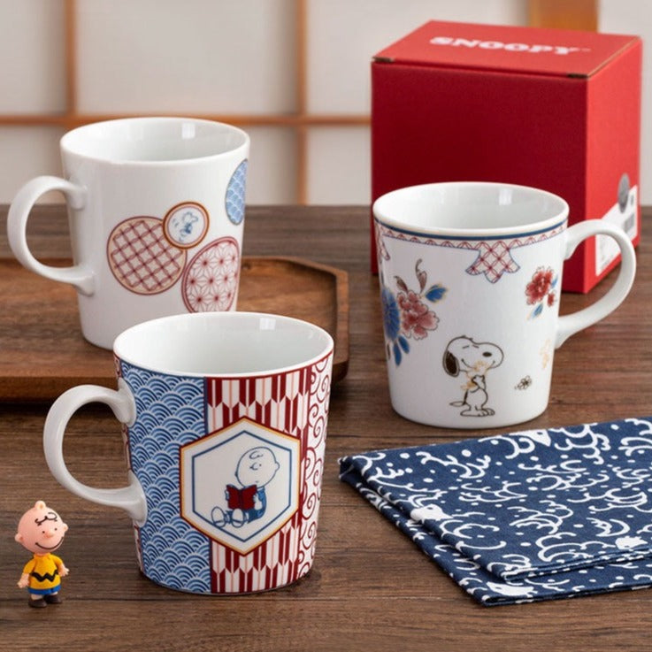 Vintage Peanuts Snoopy Japan Traditional Motif Mug Cups
