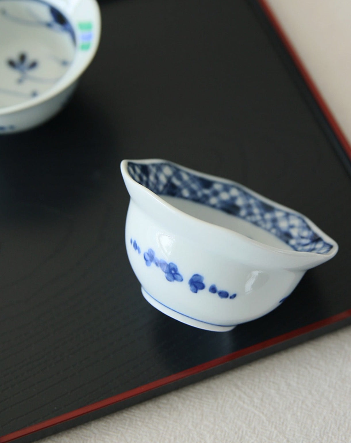 Hasami Ware Somenishiki 5 Piece Octagon Bowl & Tray Set - Small