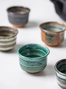 Minoyaki Kodawari Guinomi Striped 5 Piece Teacup/ Sake Shot Glass Set in Wooden Box